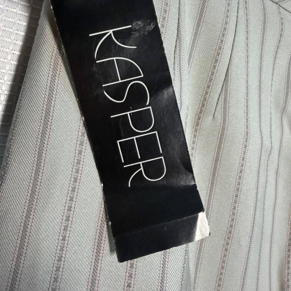 Kasper Skirt Suit 4 Gray Pink Pinstripe Ribbon Trim Blazer and Skirt Set‎ - Picture 5 of 11